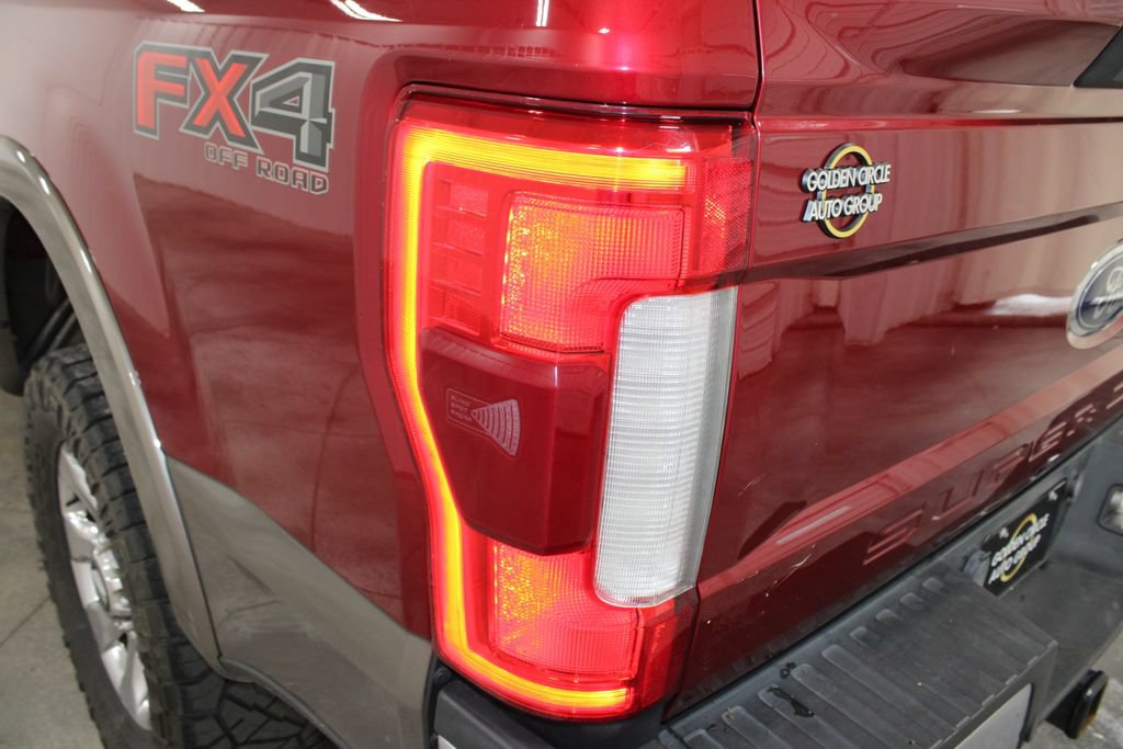 Used 2019 Ford F250 Lariat w/ Lariat Ultimate Package AWD/4WD image 27