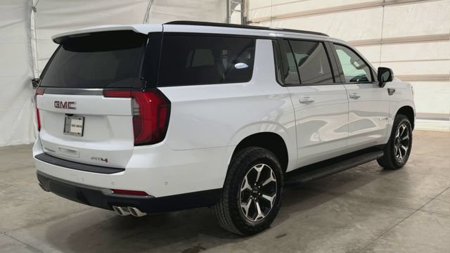 New 2026 GMC Yukon XL AT4 w/ LPO, Floor Liner Package AWD/4WD image 8