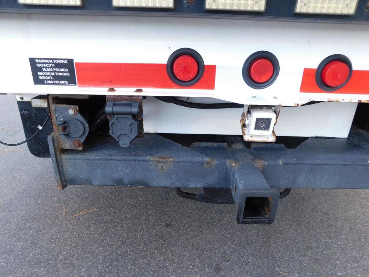 Used 2011 Ford F550 2WD Regular Cab Super Duty w/ PWR Equipment Group image 32