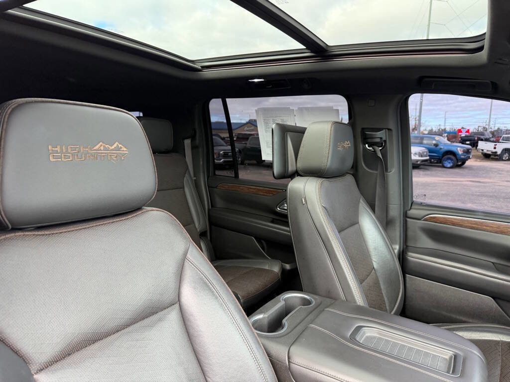 Used 2021 Chevrolet Suburban High Country AWD/4WD image 55