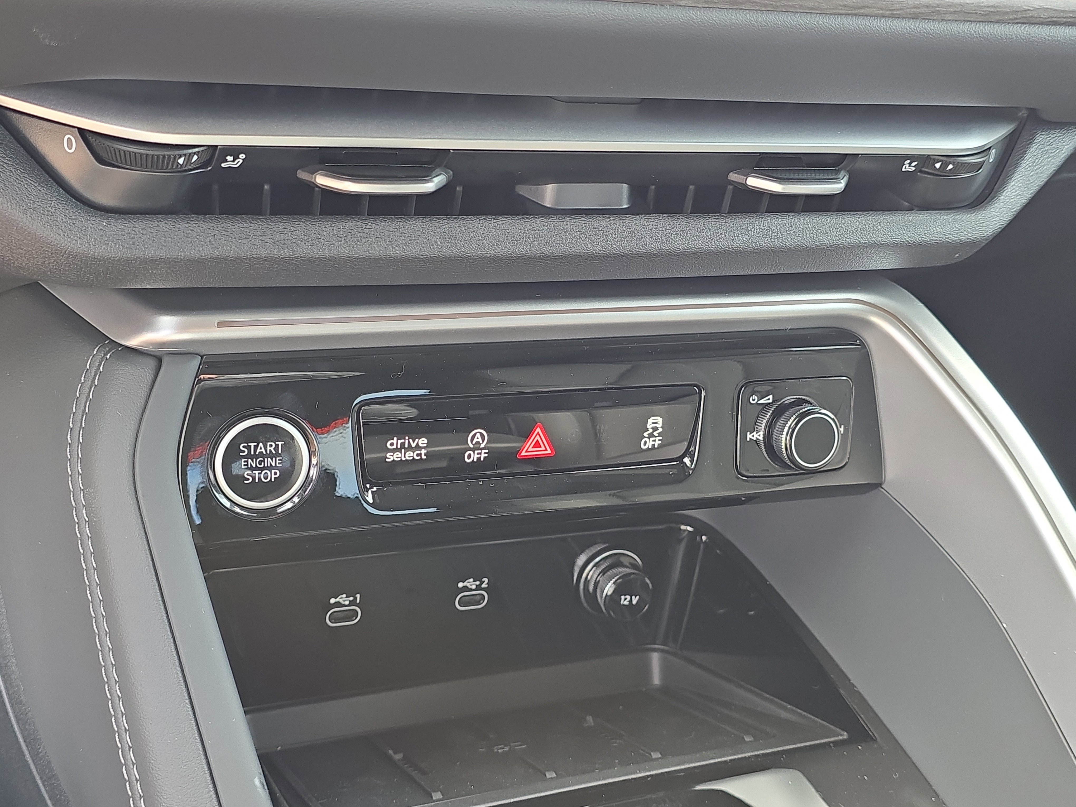 New 2025 Audi Q5 Premium Plus image 26