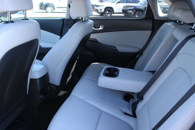 Used 2022 Hyundai Kona Limited w/ Cargo Package FWD image 41