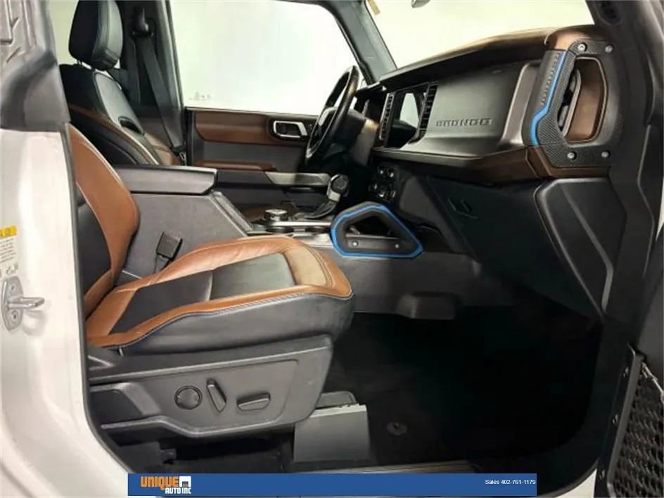 Used 2022 Ford Bronco Outer Banks image 15