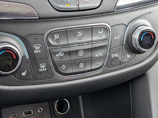 Used 2023 Chevrolet Equinox LT image 12