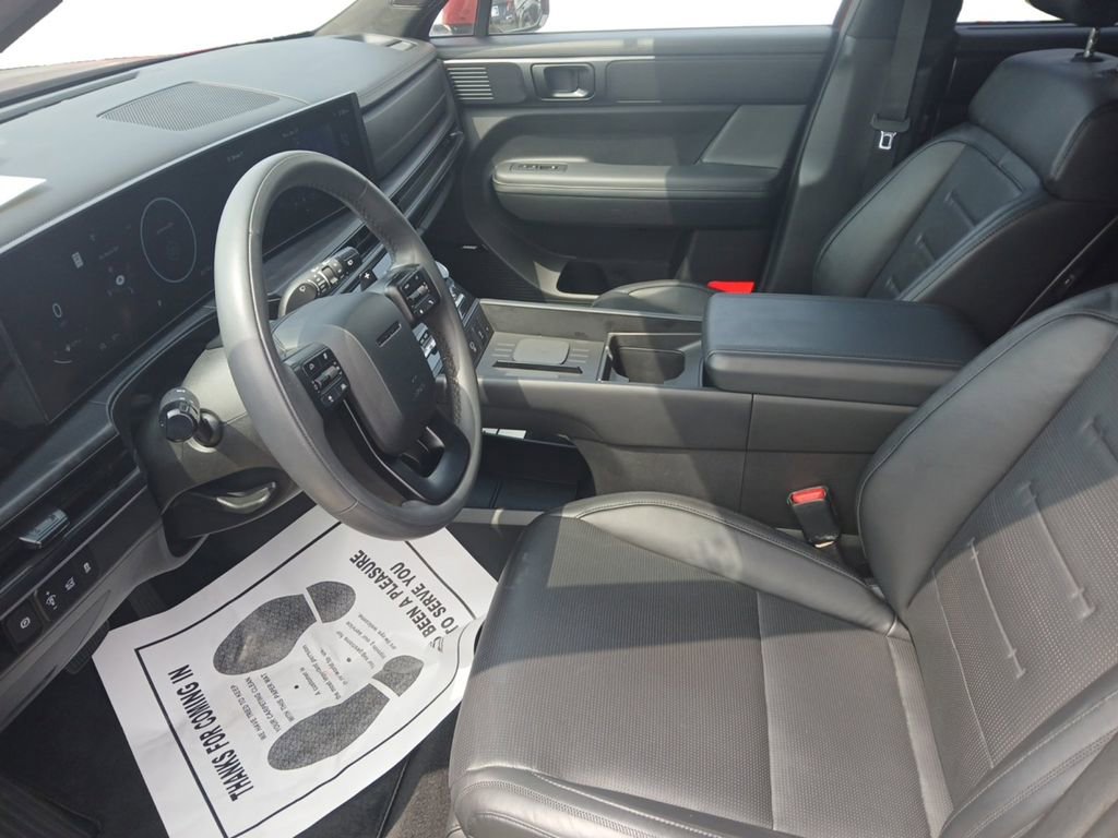 Used 2024 Hyundai Santa Fe Calligraphy FWD image 15