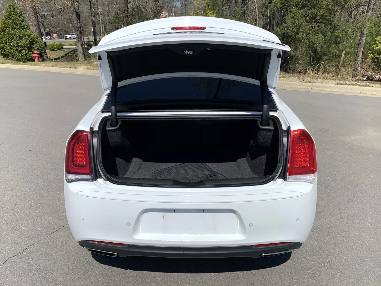 Used 2021 Chrysler 300 S w/ S Model Appearance Package image 9