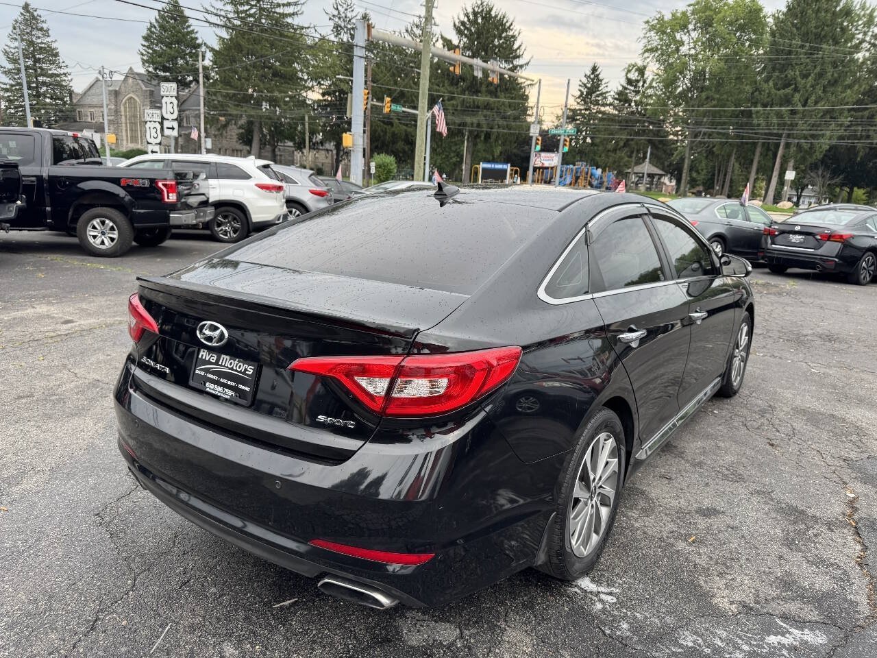 Used 2015 Hyundai Sonata FWD image 5