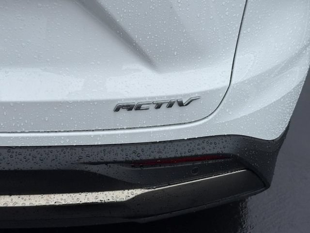 New 2026 Chevrolet Trax ACTIV w/ Sunroof Package FWD image 6