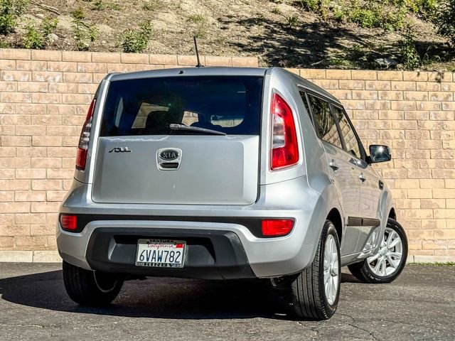 Used 2012 Kia Soul + image 17