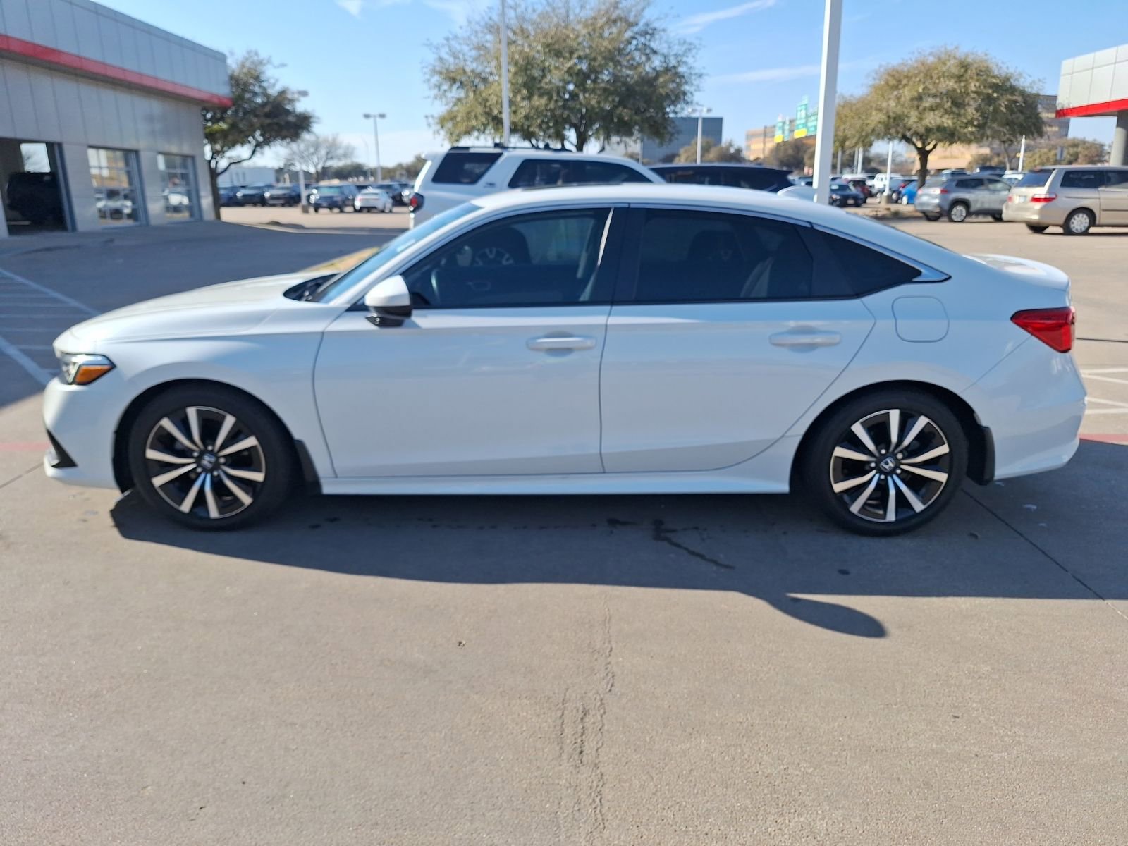 Used 2024 Honda Civic EX image 25