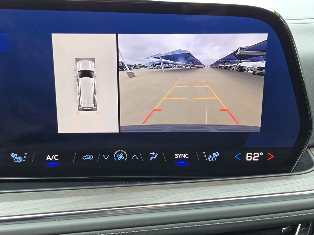 Used 2025 Chevrolet Tahoe Z71 AWD/4WD image 13