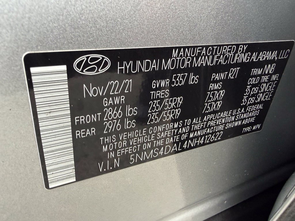 Used 2022 Hyundai Santa Fe Limited AWD/4WD image 36