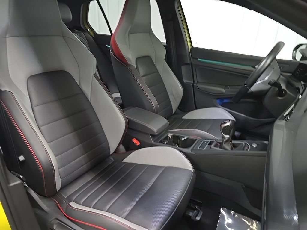 Used 2022 Volkswagen GTI Autobahn FWD image 15