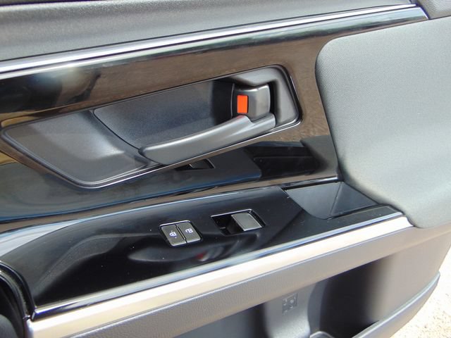 Certified 2023 Subaru Solterra AWD image 26