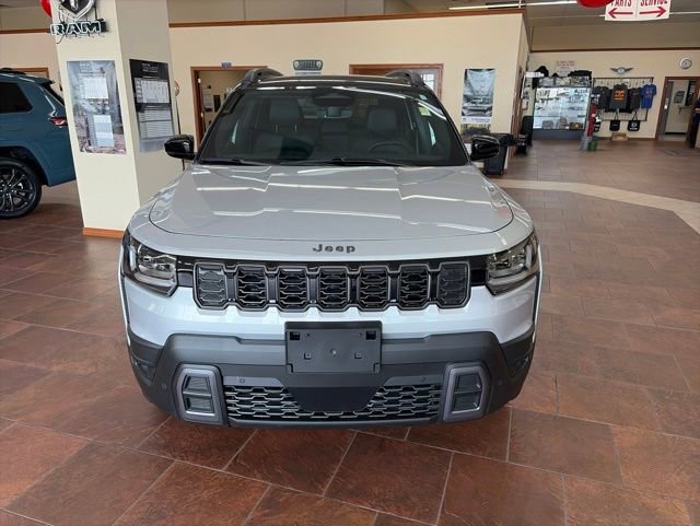 New 2026 Jeep Cherokee Overland AWD/4WD image 9