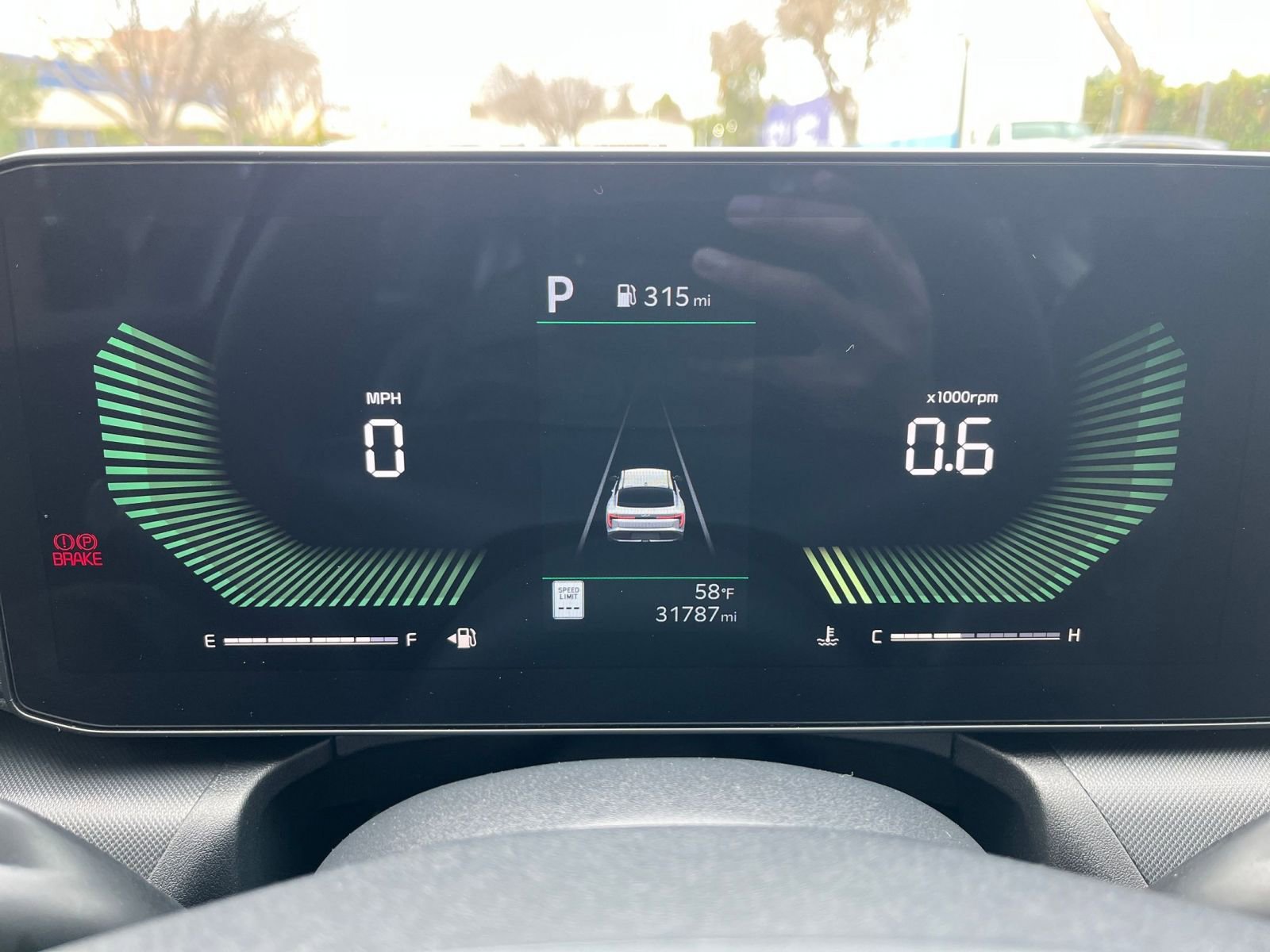 Used 2025 Kia K4 LXS image 39