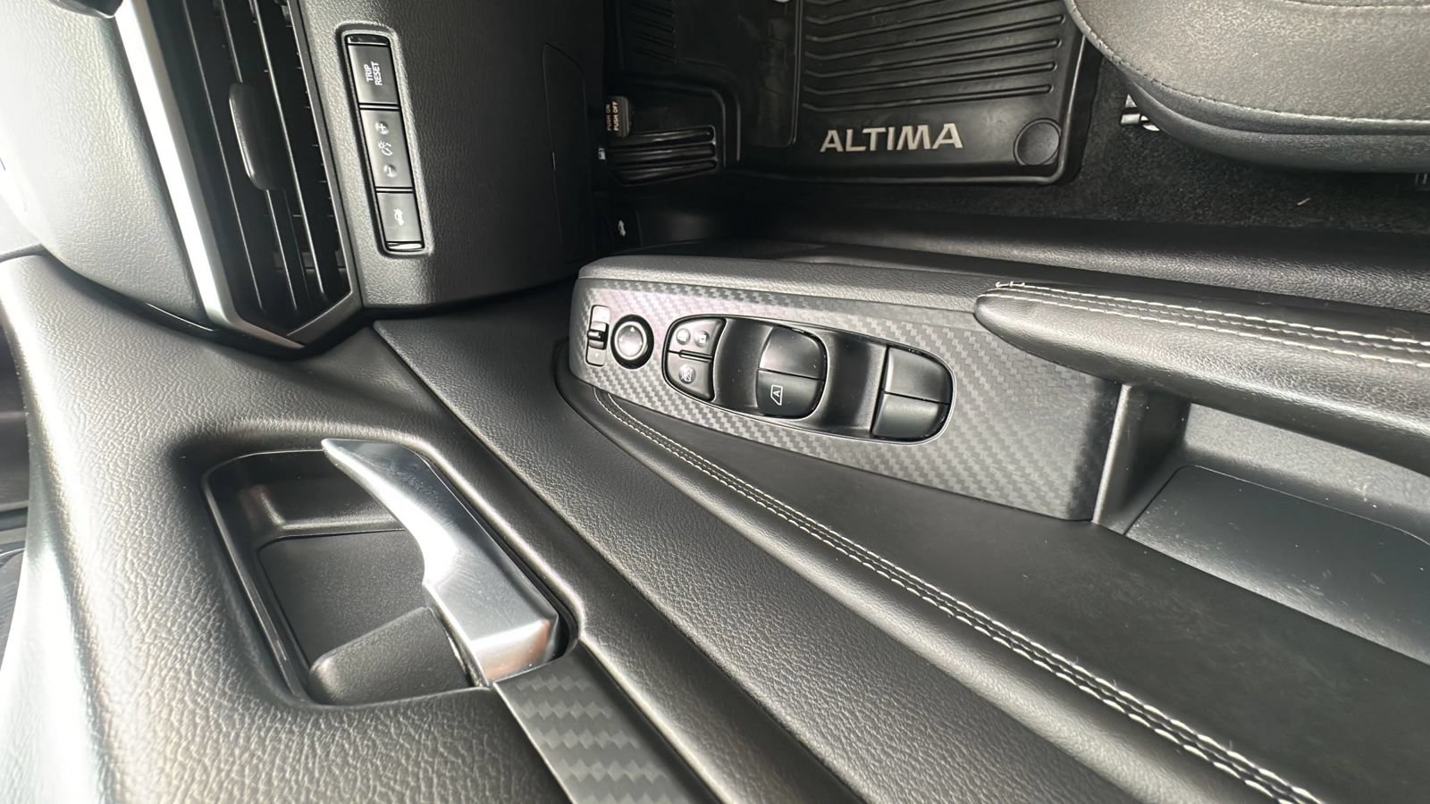 Used 2019 Nissan Altima 2.5 S FWD image 21