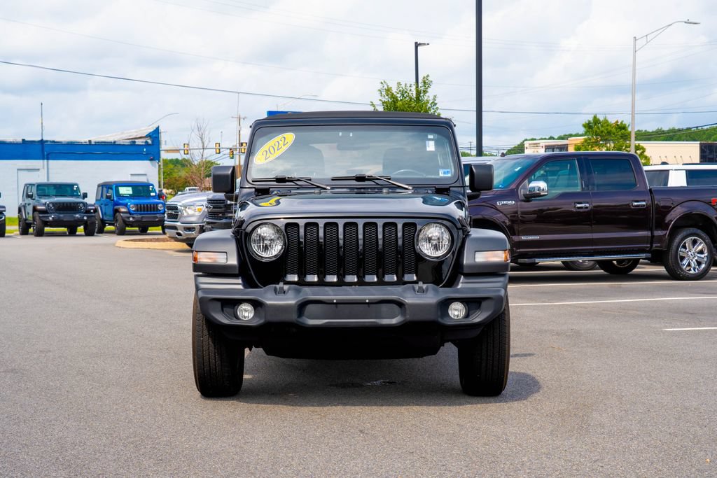 Used 2022 Jeep Wrangler Unlimited Sport AWD/4WD image 2