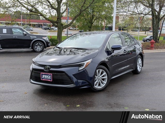 Used 2026 Toyota Corolla XLE FWD image 1