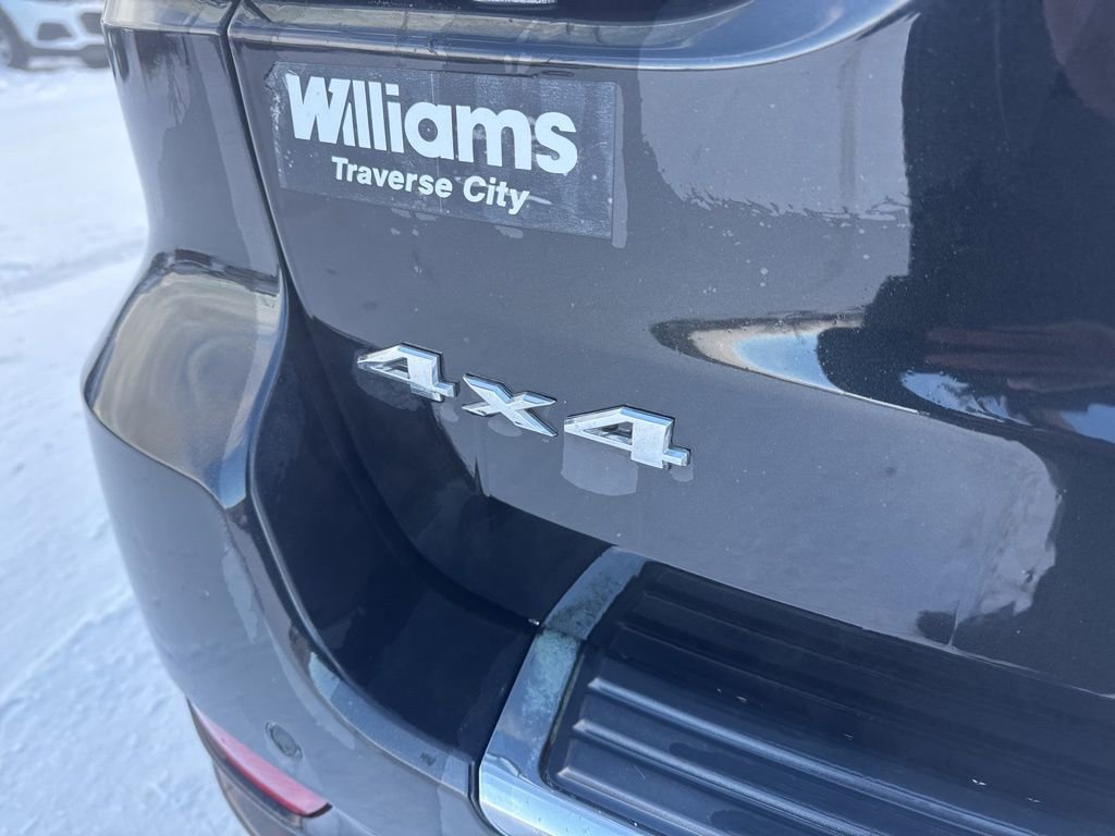 Used 2015 Jeep Grand Cherokee Overland image 31