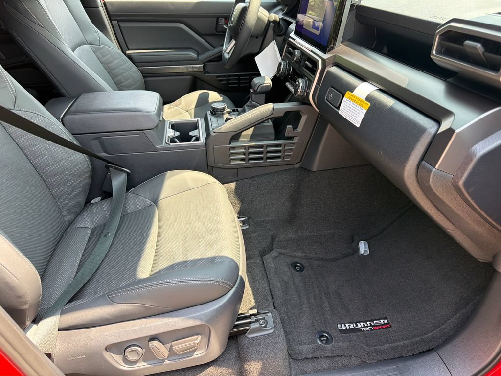 New 2026 Toyota 4Runner 4WD image 11