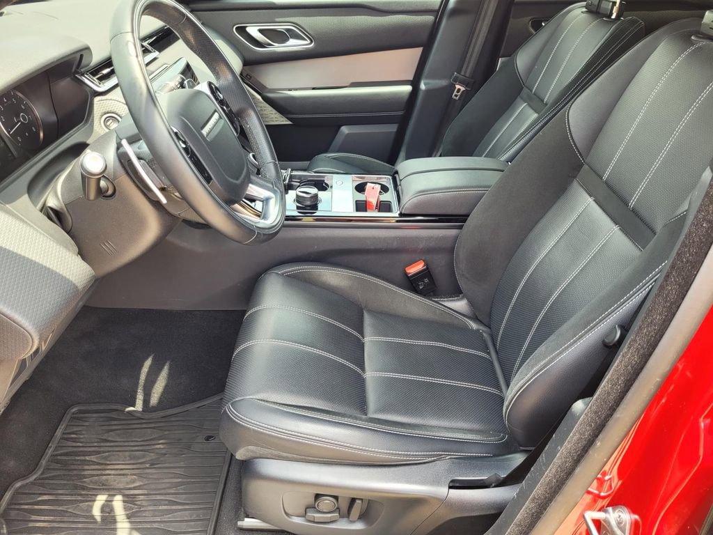 Used 2020 Land Rover Range Rover Velar R-Dynamic S image 10