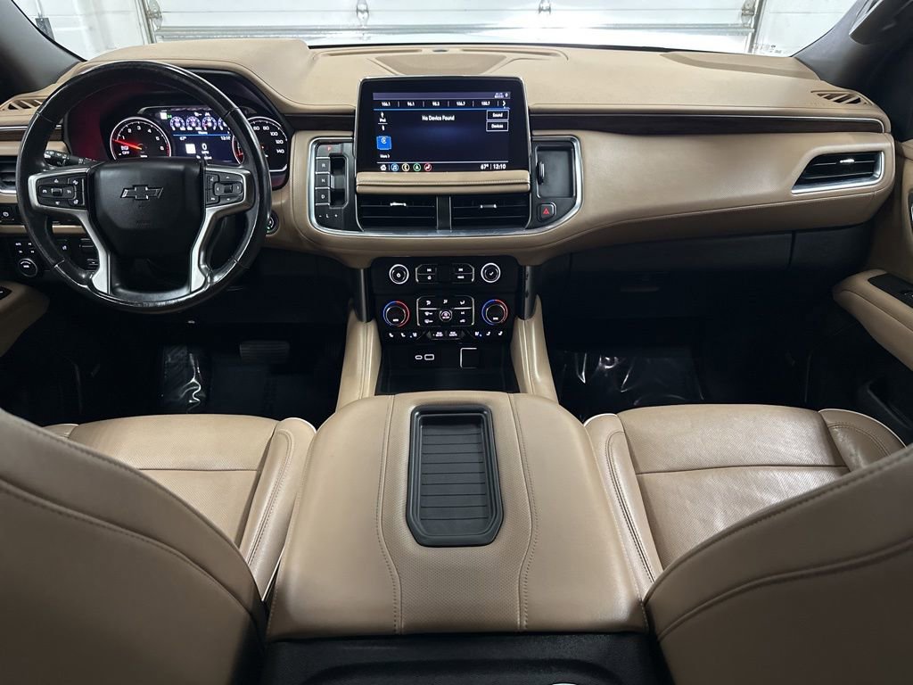 Used 2021 Chevrolet Suburban Premier w/ Premium Package AWD/4WD image 25