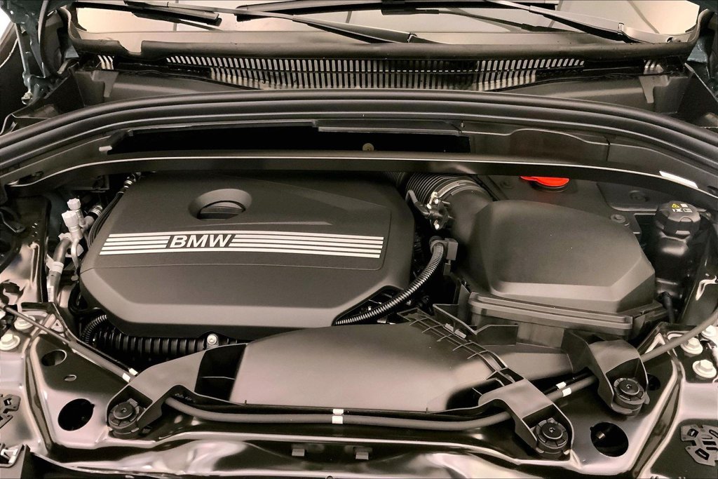 New 2026 BMW X1 xDrive28i w/ Technology Package AWD/4WD image 8
