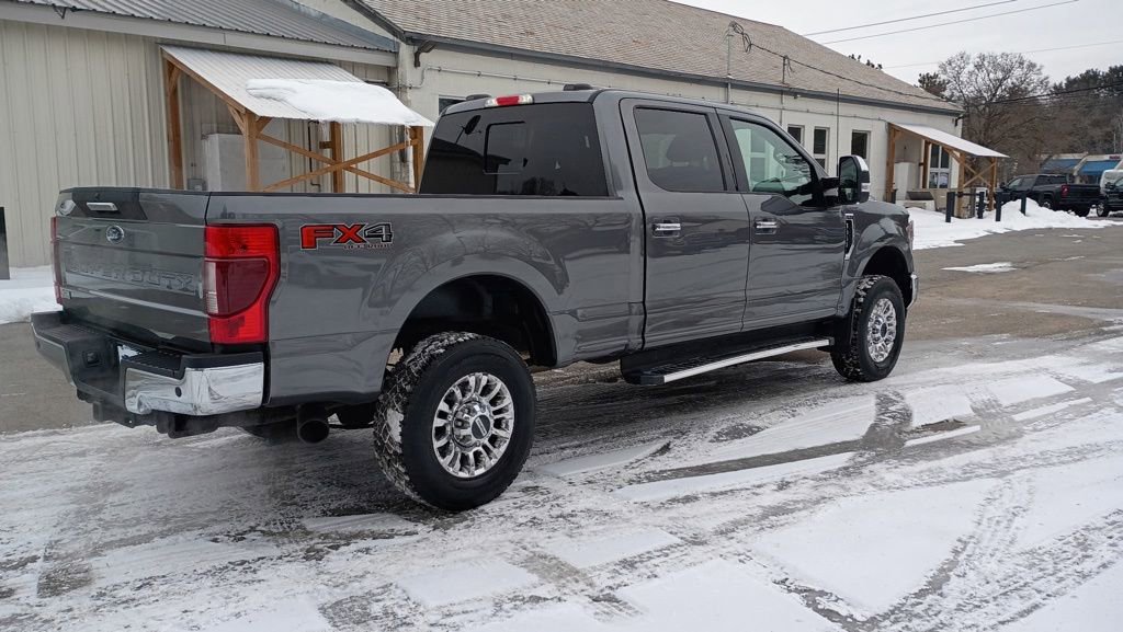 Used 2022 Ford F350 XLT w/ XLT Premium Package image 7