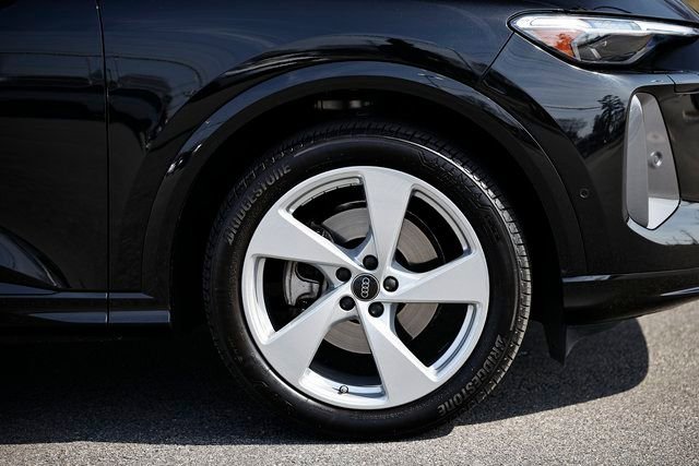 Used 2025 Audi Q5 Prestige image 4
