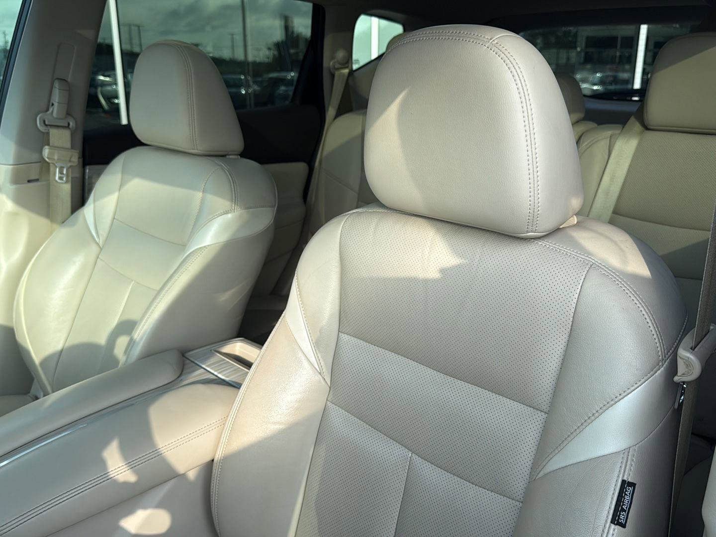 Used 2015 Nissan Murano SL w/ SL Technology Package FWD image 19