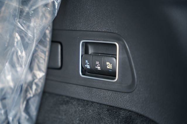 New 2026 Mercedes-Benz GLS 63 AMG 4MATIC image 11