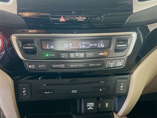 Used 2018 Honda Pilot Touring image 22