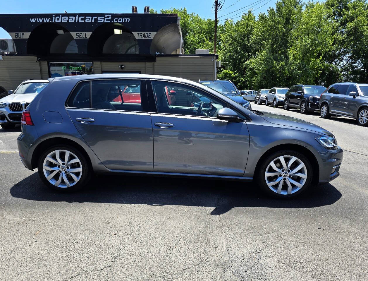 Used 2019 Volkswagen Golf S FWD image 2