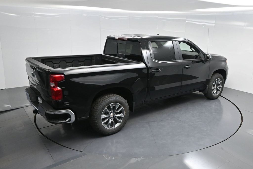New 2026 Chevrolet Silverado 1500 LT w/ All Star Edition Plus AWD/4WD image 13