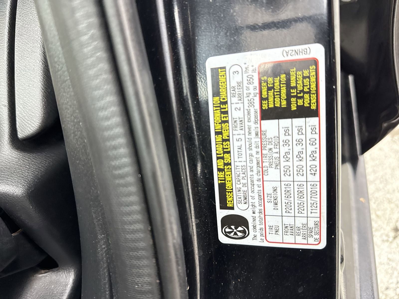 Used 2015 MAZDA MAZDA3 i Touring w/ Technology Package image 42