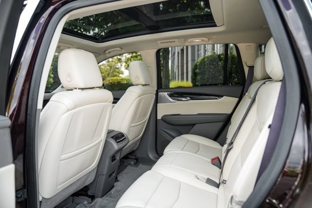 Used 2020 Cadillac XT6 Premium Luxury AWD/4WD image 42
