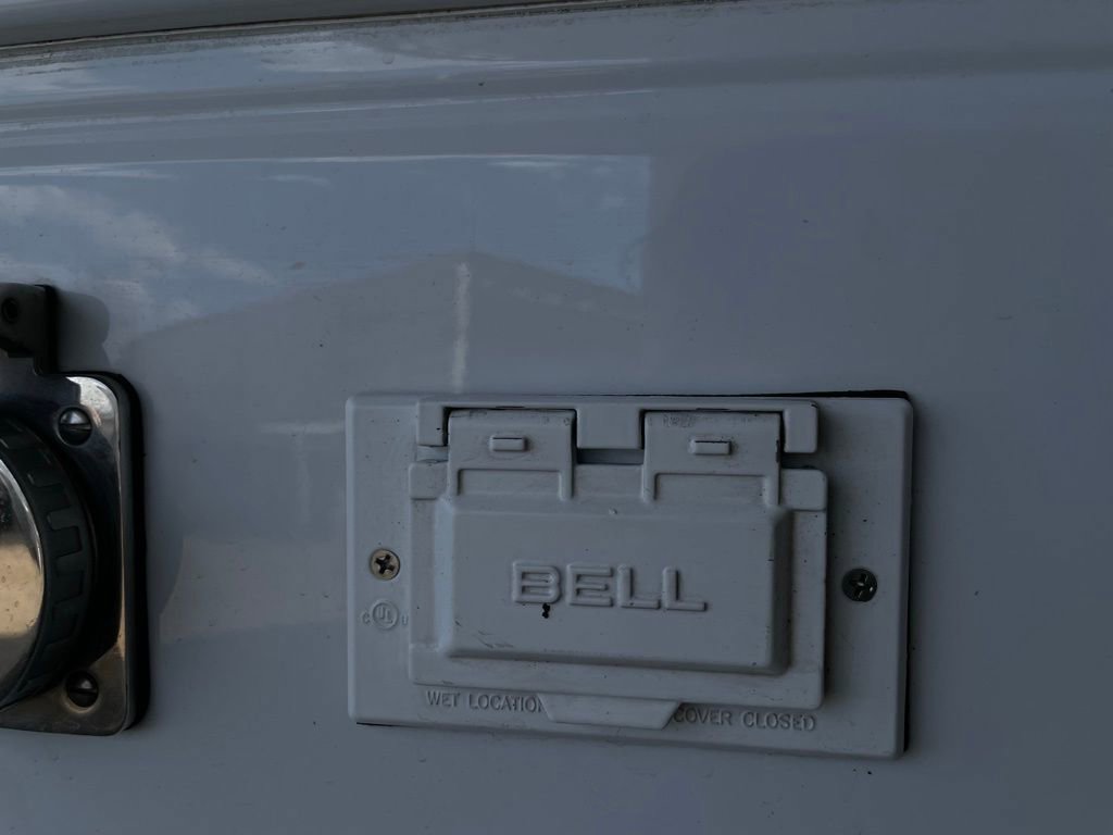 Used 2014 GMC Savana 3500 Extended image 17