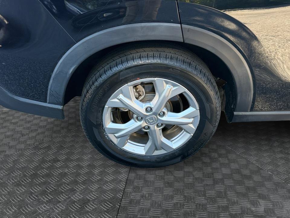 Certified 2025 Honda HR-V LX image 27