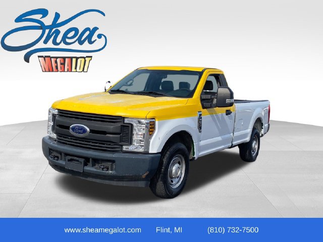 Used 2018 Ford F250 XL w/ Power Equipment Group RWD image 1