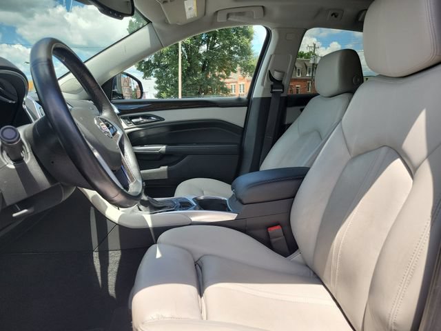 Used 2015 Cadillac SRX Luxury w/ Driver Awareness Package FWD image 23
