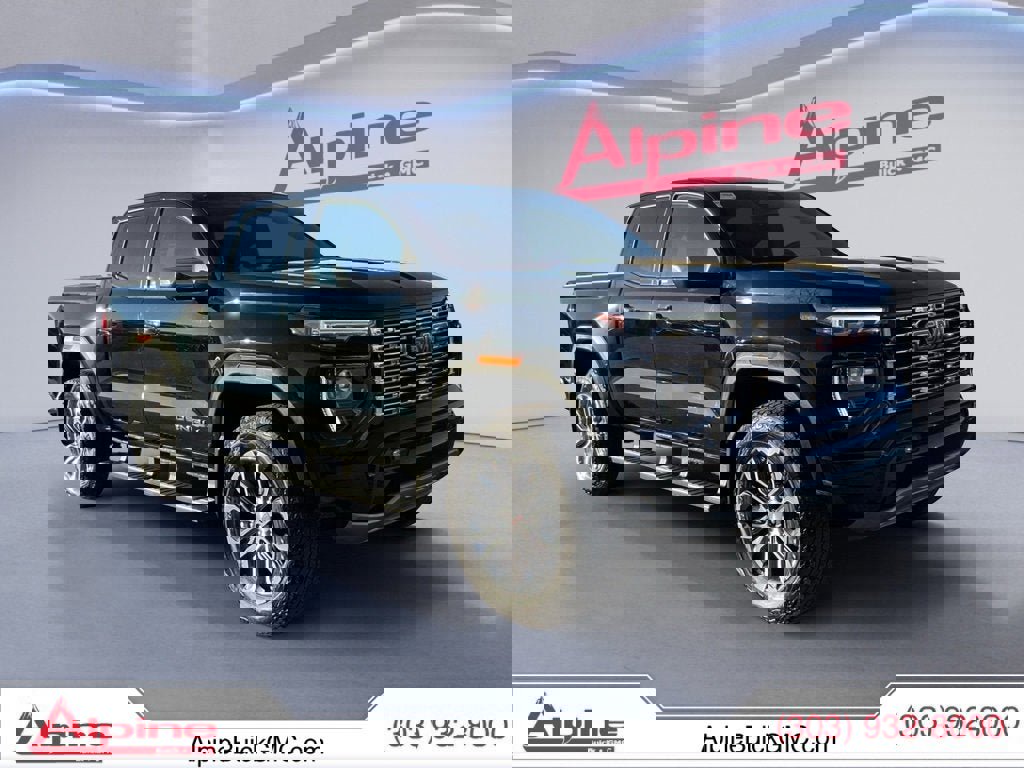 Used 2024 GMC Canyon Denali image 7