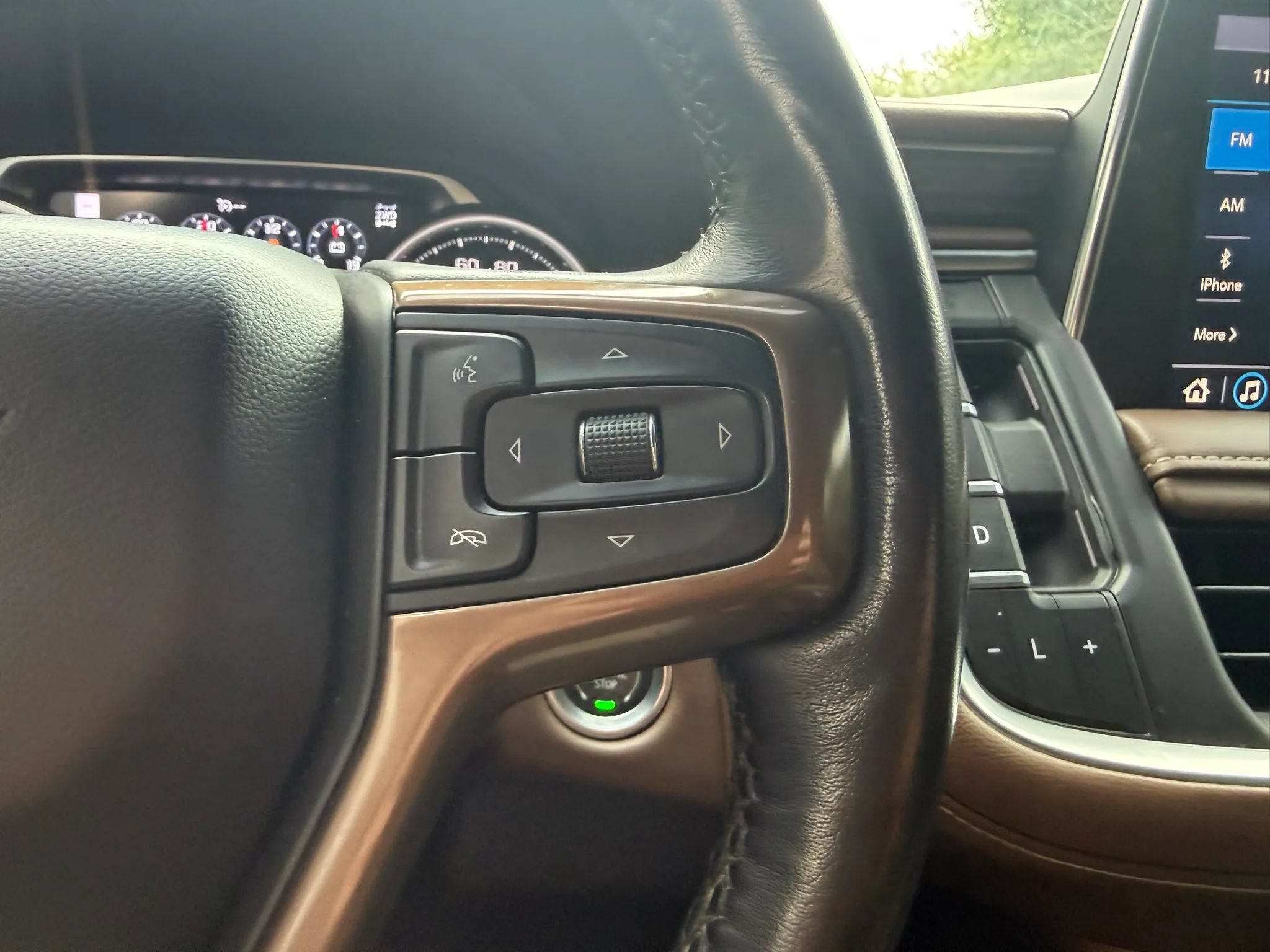 Used 2021 Chevrolet Tahoe High Country AWD/4WD image 25