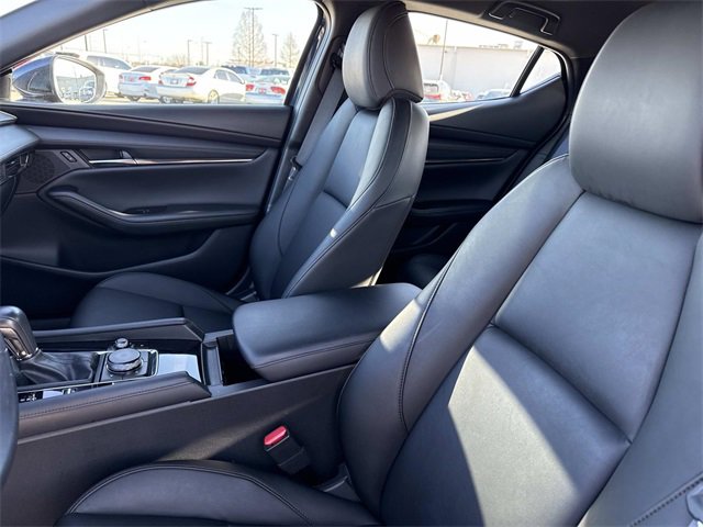 Used 2024 MAZDA MAZDA3 s image 9