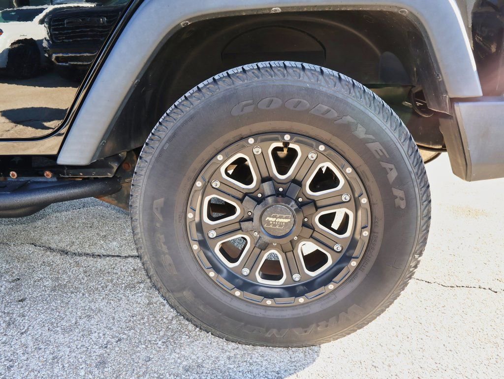 Used 2018 Jeep Wrangler Unlimited Sport S image 30