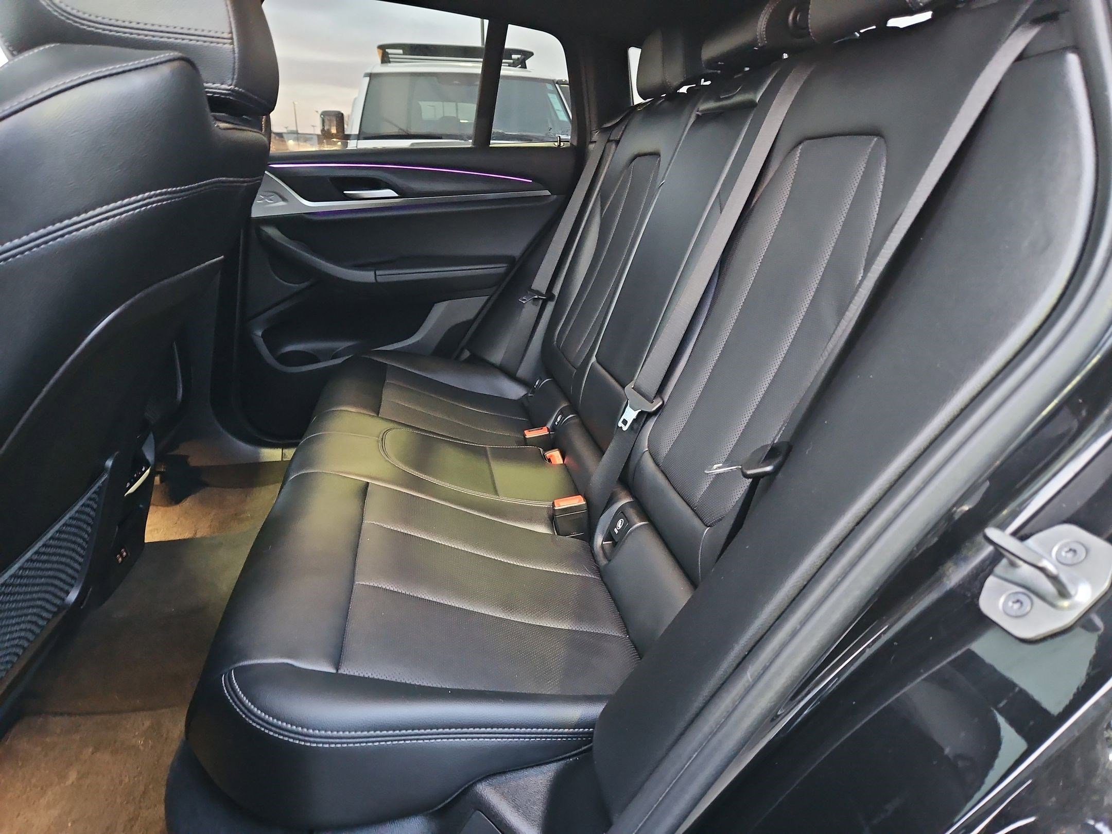 Used 2023 BMW X4 xDrive30i w/ M Sport Package image 30