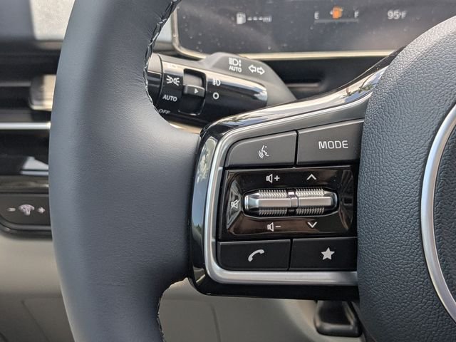 New 2026 Kia Carnival SX Prestige FWD image 31