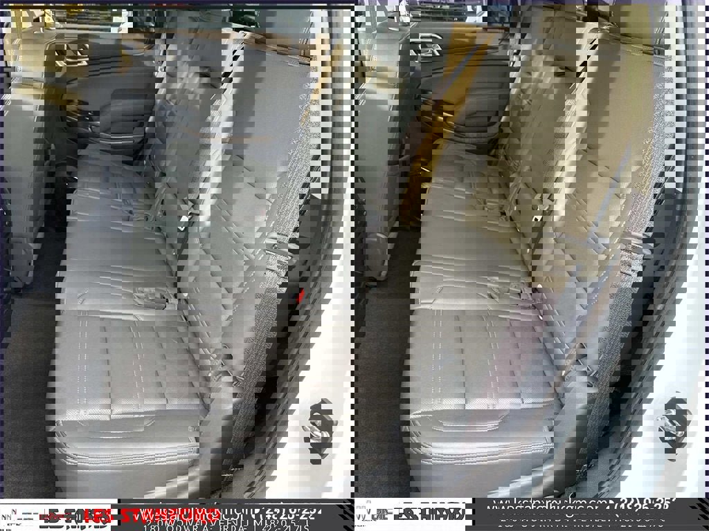 Used 2018 GMC Yukon Denali w/ Denali Ultimate Package image 13