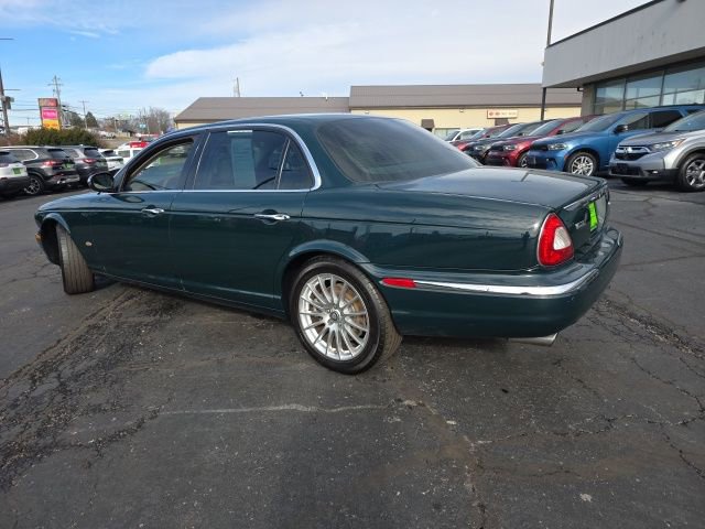 Used 2007 Jaguar XJ8 image 4