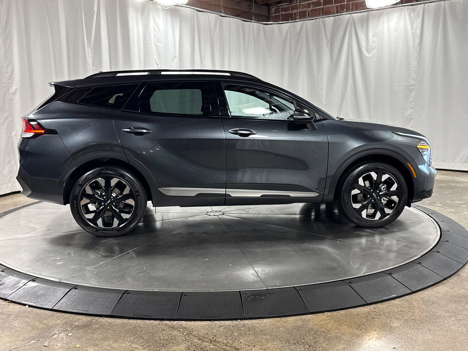 Used 2024 Kia Sportage X-Line w/ X-Line Premium Package AWD/4WD image 9